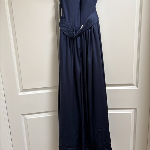 Vera Wang White One Shoulder Dress with Satin Sash - Navy Blue - Size 6 - Picture 5 of 6